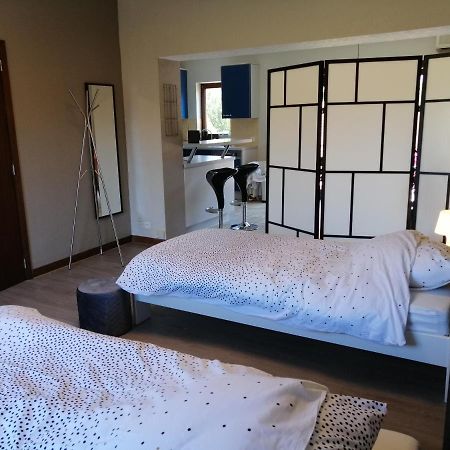 Studio 2 Pers. Tourisme Et Business Apartamento Namur Exterior foto