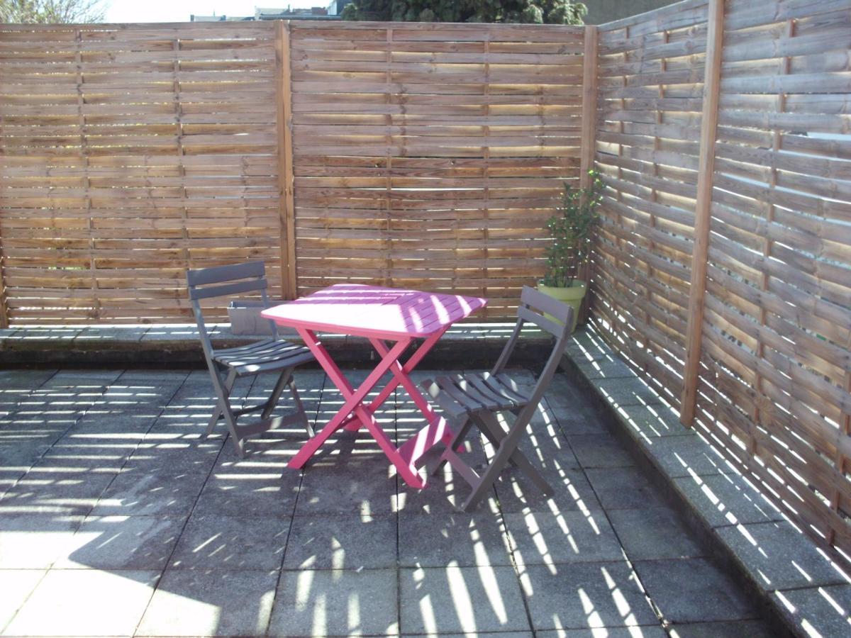 Studio 2 Pers. Tourisme Et Business Apartamento Namur Exterior foto