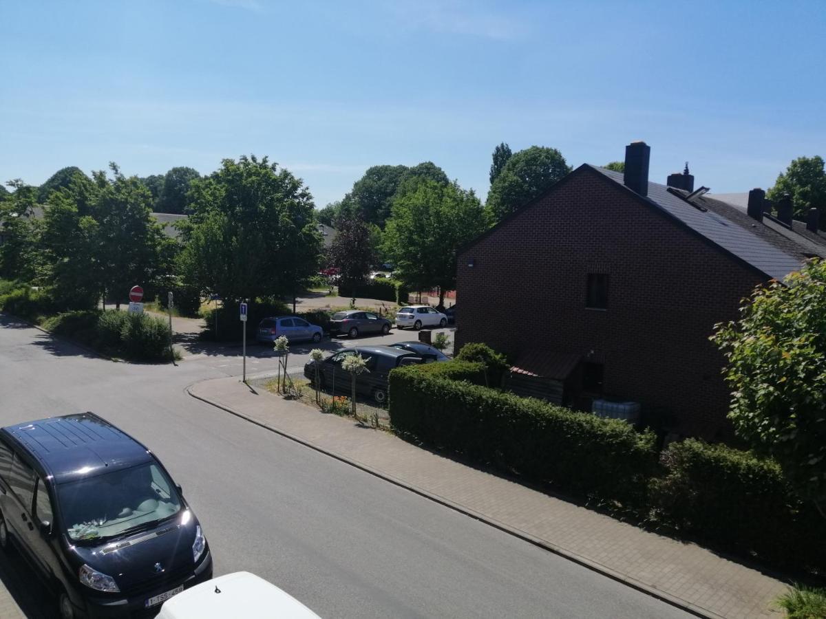 Studio 2 Pers. Tourisme Et Business Apartamento Namur Exterior foto